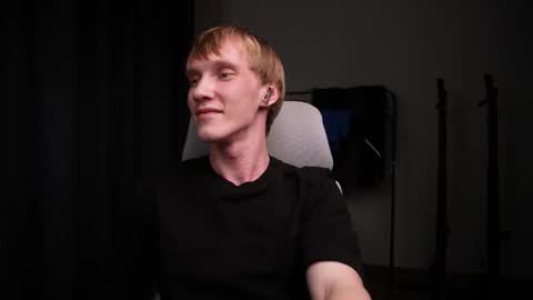 Danny online show from November 2025 05:34:02 PM