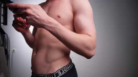 Danny online show from November 2025 09:48:02 AM