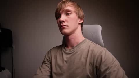 Danny online show from December 2025 08:50:02 PM