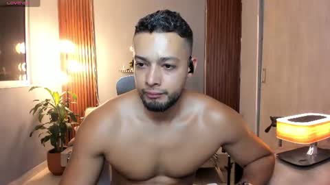 Snapshot of j_calix chatting on July 2026 11:31:01 PM Calix Independient model Insta and twt Calixsnake online show from July 2026 11:31:01 PM