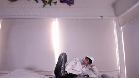 j_martony online show from January 2026 12:30:01 PM