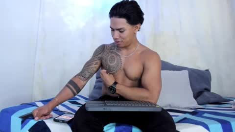 i am juan musiry independent model  online show from December 2024 03:26:01 PM