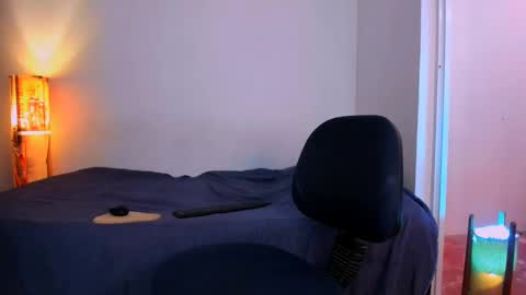 jaacksn online show from December 2024 12:49:01 PM