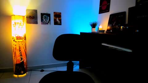 jaacksn online show from February 2025 09:22:01 AM