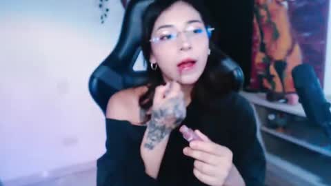 Snapshot of jaadee18 chatting on July 2026 06:53:02 AM jade 18 online show from July 2026 06:53:02 AM