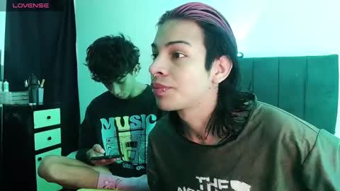 Snapshot of jace_and_fer chatting on January 2025 10:41:01 PM Jace and Fer online show from January 2025 10:41:01 PM