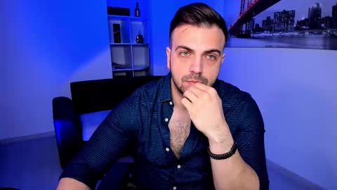 Jace online show from November 2025 02:45:01 AM