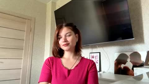 Julie online show from June 2026 11:27:02 PM