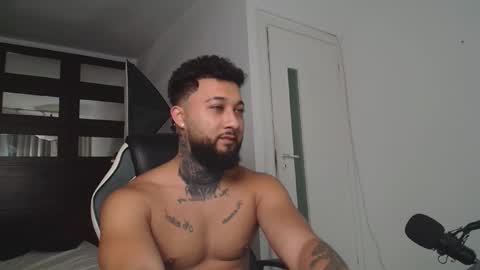 JaceZachary online show from October 2025 10:13:01 AM
