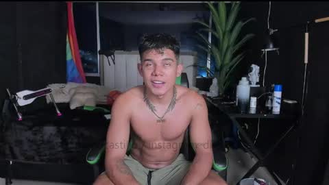 Snapshot of jack_castell chatting on May 2026 12:18:01 AM JACK CASTELL online show from May 2026 12:18:01 AM