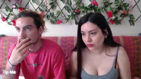 Jack and Emily online show from December 2025 04:45:01 PM