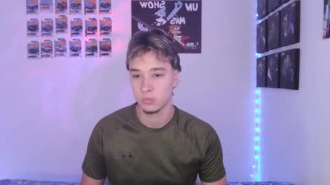 J online show from November 2025 03:59:01 PM