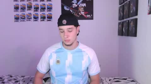 Snapshot of jack_walker190 chatting on May 2026 01:00:02 AM J online show from May 2026 01:00:02 AM
