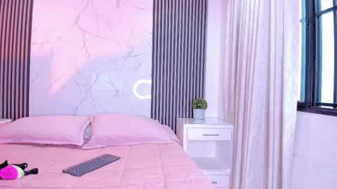 Snapshot of jackandrosse_ chatting on June 2026 12:51:02 PM Jack Rosse online show from June 2026 12:51:02 PM