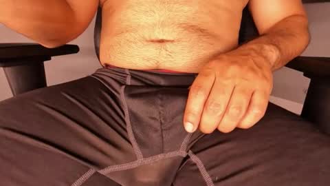 Snapshot of jackenwatch chatting on October 2025 05:52:02 AM jackenwatch online show from October 2025 05:52:02 AM