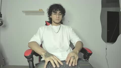 Snapshot of jackestaylor chatting on November 2025 05:17:01 AM Jackes Taylor online show from November 2025 05:17:01 AM