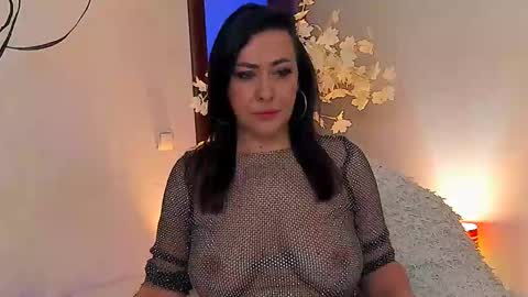 Snapshot of jackiejee_ chatting on January 2025 11:48:01 AM Jackie online show from January 2025 11:48:01 AM