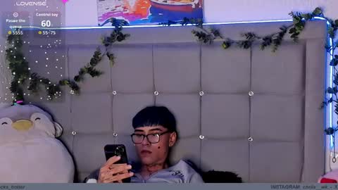 Snapshot of jacks_hotter chatting on May 2026 02:06:01 AM Jackson online show from May 2026 02:06:01 AM
