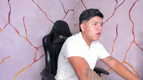 Snapshot of jacksonparker_ chatting on January 2025 07:13:01 PM Jackson online show from January 2025 07:13:01 PM