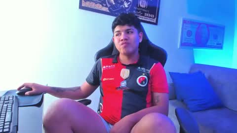 Snapshot of jacksonparker_ chatting on February 2025 07:30:01 PM Jackson online show from February 2025 07:30:01 PM