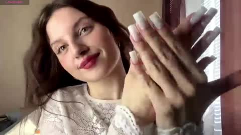 Snapshot of jaclynmalcolm chatting on May 2026 05:35:01 AM Lillian online show from May 2026 05:35:01 AM