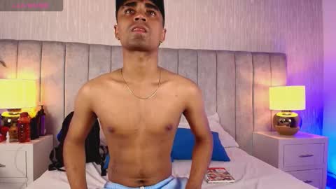 Jacobo online show from March 2026 04:18:02 AM