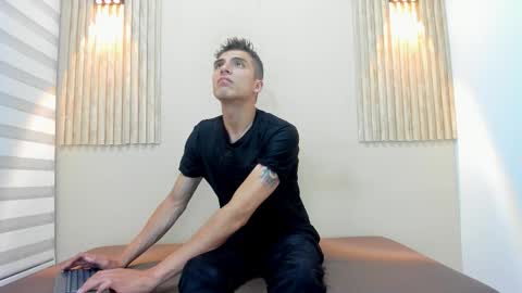 Snapshot of jacob_brandon chatting on November 2025 07:27:01 PM JACOB online show from November 2025 07:27:01 PM