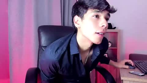 Snapshot of jacob_colliins chatting on May 2026 03:01:01 AM jacob_colliins online show from May 2026 03:01:01 AM