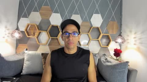 jacobdraven online show from September 2025 03:44:02 AM