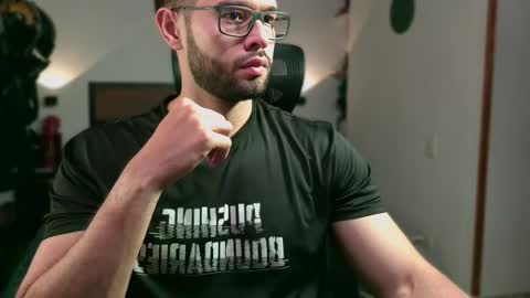 Snapshot of jacobt77 chatting on December 2025 11:46:02 PM Jacob online show from December 2025 11:46:02 PM