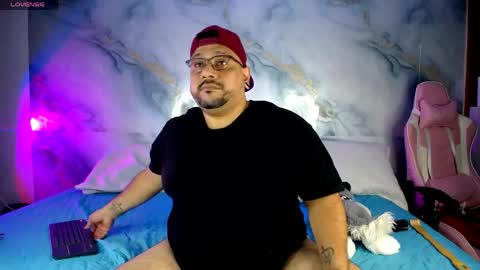 Snapshot of jacoob_woods chatting on April 2026 11:13:01 AM daddy sir master bear online show from April 2026 11:13:01 AM