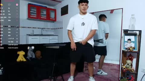 jacobo online show from April 2026 02:33:01 PM