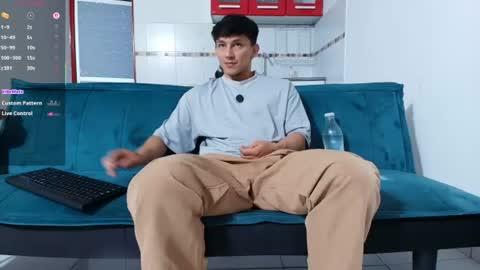 Snapshot of jacques_cardiet chatting on June 2026 02:05:01 PM jacobo online show from June 2026 02:05:01 PM