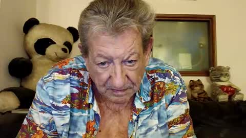 Snapshot of jacques_de_france chatting on May 2026 03:46:02 AM Jacques online show from May 2026 03:46:02 AM