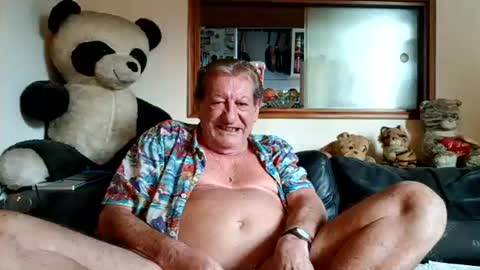 Jacques online show from July 2026 06:32:01 PM