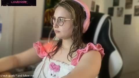 Snapshot of jacywinslat chatting on October 2025 12:01:02 PM jacywinslat online show from October 2025 12:01:02 PM
