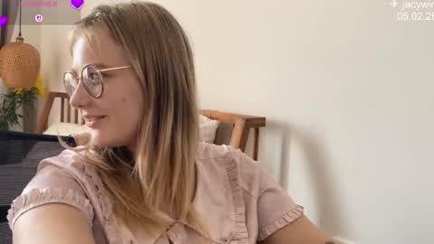 Snapshot of jacywinslat chatting on February 2026 06:51:02 AM jacywinslat online show from February 2026 06:51:02 AM