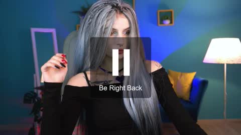 jade_castle online show from October 2025 05:23:02 PM