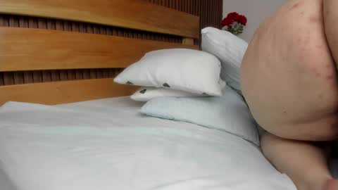 jade_cruz20 online show from January 2025 06:40:01 PM