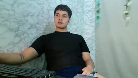 Snapshot of jade_halo chatting on April 2026 12:39:01 PM jade_halo online show from April 2026 12:39:01 PM