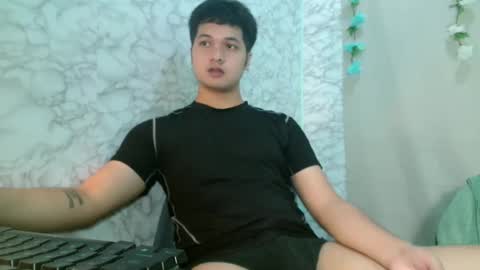 Snapshot of jade_halo chatting on April 2026 01:42:02 AM jade_halo online show from April 2026 01:42:02 AM