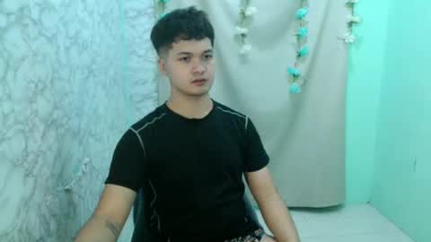 Snapshot of jade_halo chatting on May 2026 01:06:01 PM jade_halo online show from May 2026 01:06:01 PM