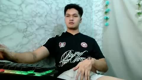 Snapshot of jade_halo chatting on May 2026 01:11:02 AM jade_halo online show from May 2026 01:11:02 AM