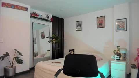 Snapshot of jade_porn chatting on May 2026 12:45:02 PM Jade independent model online show from May 2026 12:45:02 PM