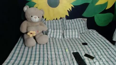 jade_scarlett1 online show from February 2025 09:29:02 PM