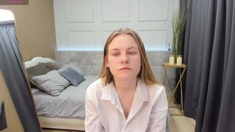 Snapshot of jade_soft chatting on December 2024 12:04:01 AM Jade online show from December 2024 12:04:01 AM