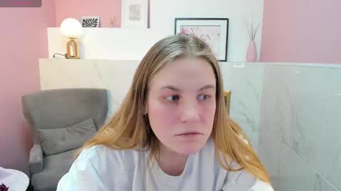 Snapshot of jade_soft chatting on March 2025 03:13:02 AM Jade online show from March 2025 03:13:02 AM