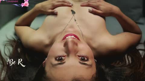 Snapshot of jade_white_ chatting on March 2025 12:06:02 PM jade white online show from March 2025 12:06:02 PM