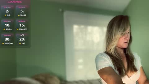 Snapshot of jadeamaryllis_ chatting on November 2025 02:39:02 PM jadeamaryllis_ online show from November 2025 02:39:02 PM