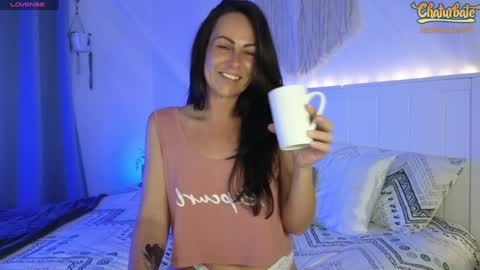 Snapshot of jadedmuse chatting on December 2024 09:54:02 PM Jade online show from December 2024 09:54:02 PM